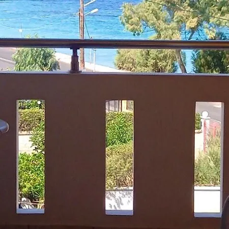 Evi * Ξυλόκαστρο